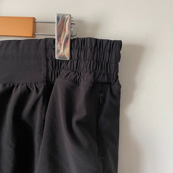 Lululemon Hotty Hot Shorts 4" Black Size 12 - Picture 7 of 10